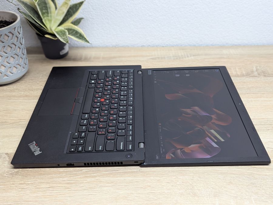 Уцінка! Ноутбук Б/В Lenovo ThinkPad L480, Intel Core i5-8250U, DDR4 8 GB, SSD 128GB, 14" Full HD