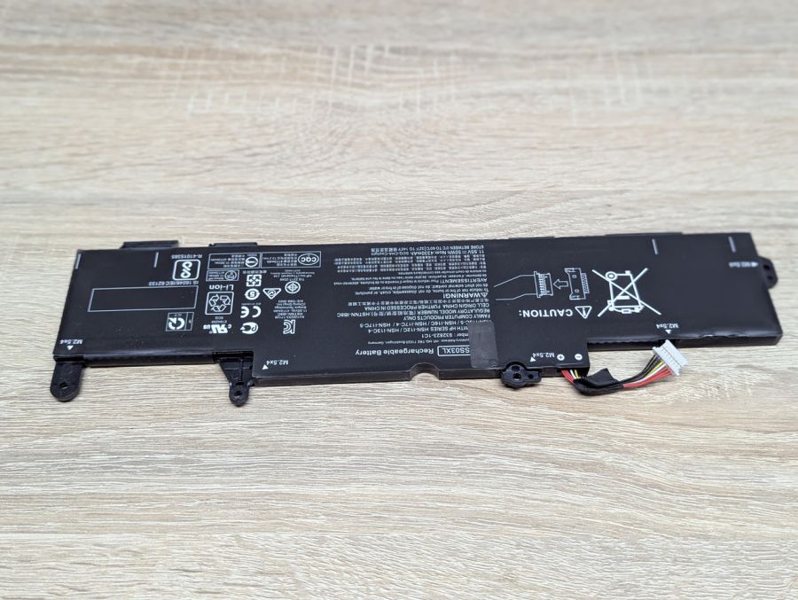 Б/В Оригінальна акумуляторна батарея HP SS03XL