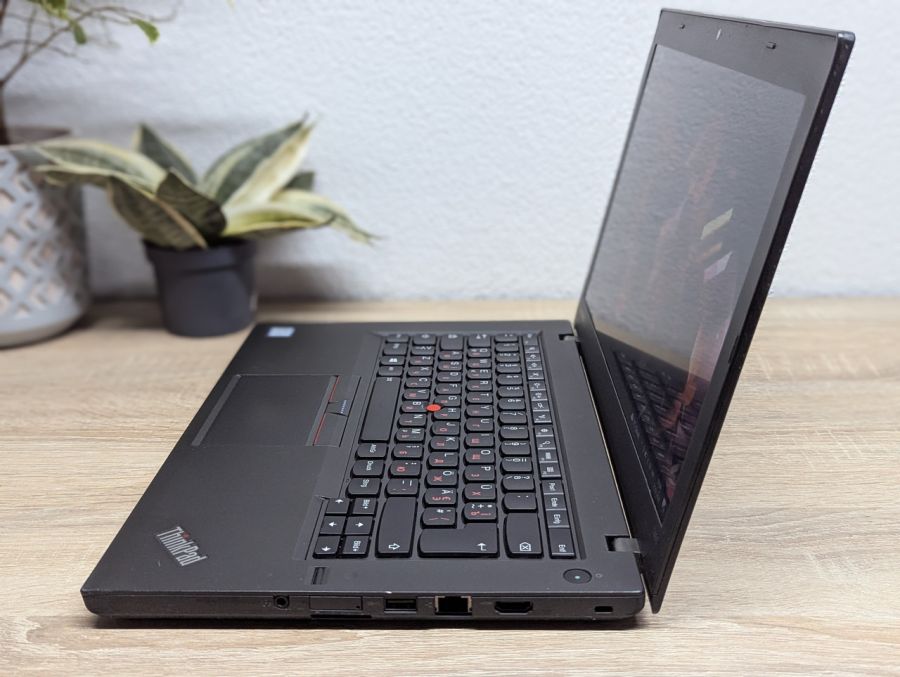 Уцінка! Ноутбук Б/В Lenovo T460, Intel Core i5-6300U, DDR3 8 GB, SSD 128GB, 14" Full HD