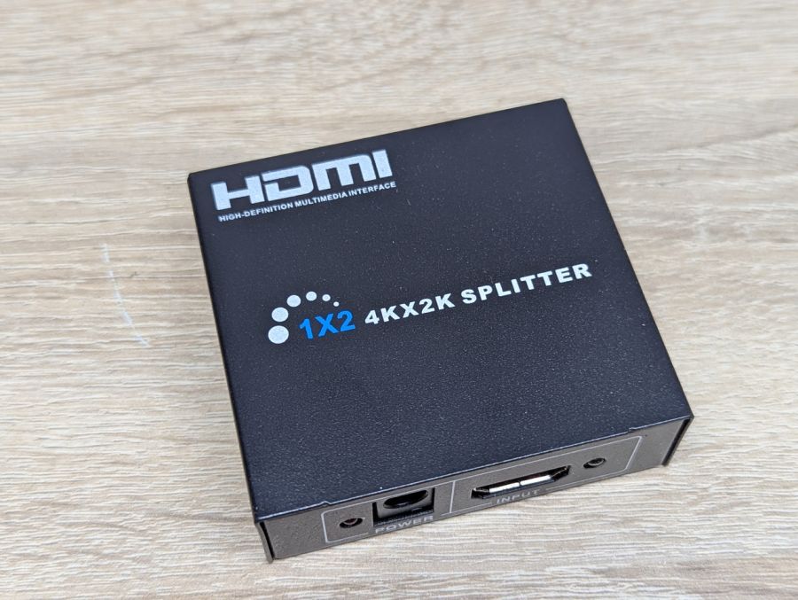Новий HDMI-розгалужувач (спліттер) 1x2