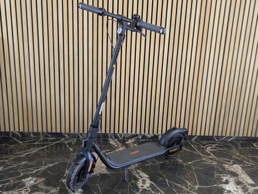 Б/В Електросамокат Segway Ninebot KickScooter F2