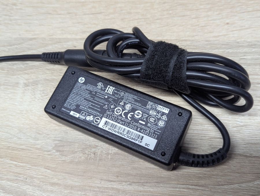 Б/В HP Blue Pin 45W 4.5*3.0 з перехідником