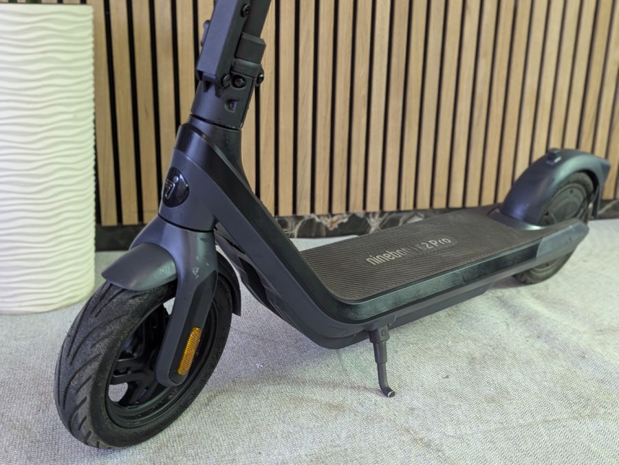 Б/В Електросамокат Segway Ninebot eKickScooter E2 Pro