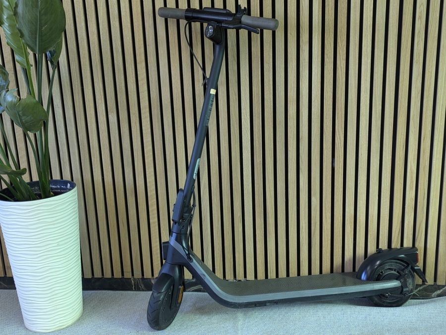 Б/В Електросамокат Segway Ninebot KickScooter E2 (051401E)