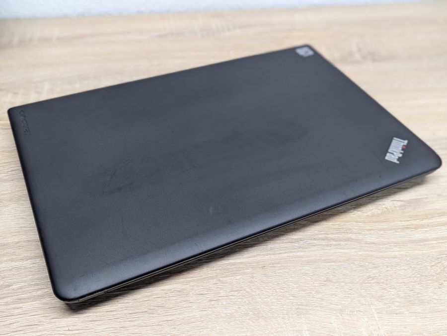 Уцінка! Ноутбук Б/В Lenovo E550, Intel Core i3-5005U, DDR3 8 GB, SSD 128GB, 15.6" HD