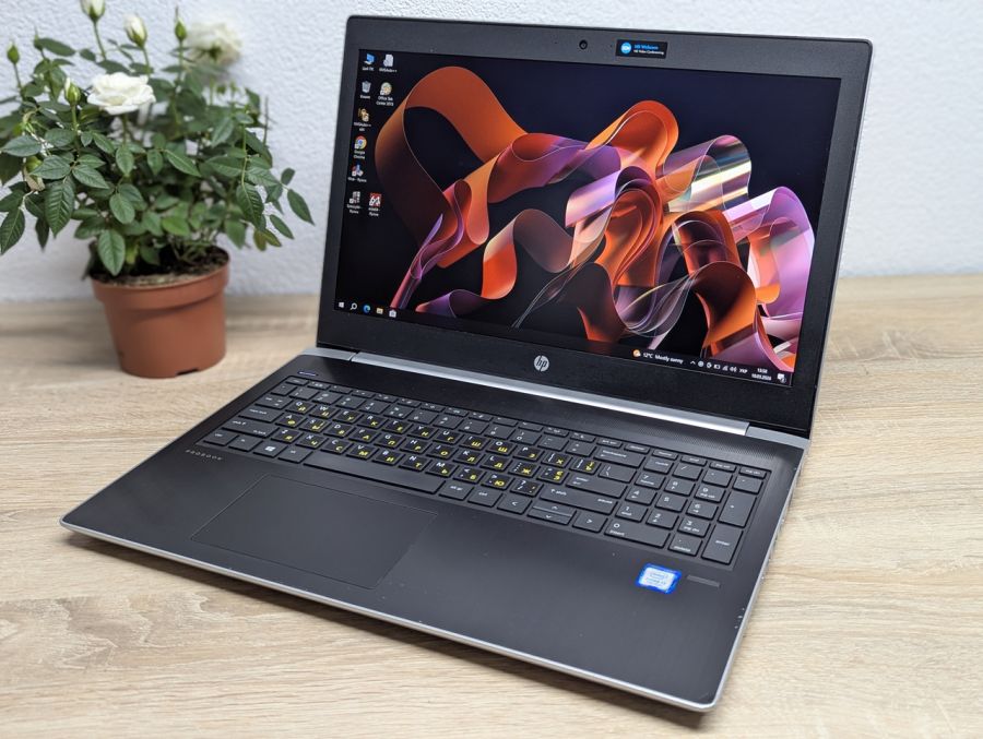 Уцінка! Ноутбук Б/В HP ProBook 450 G5, Intel Core i3-7100U, DDR4 8 GB, SSD 128GB, 15.6" HD