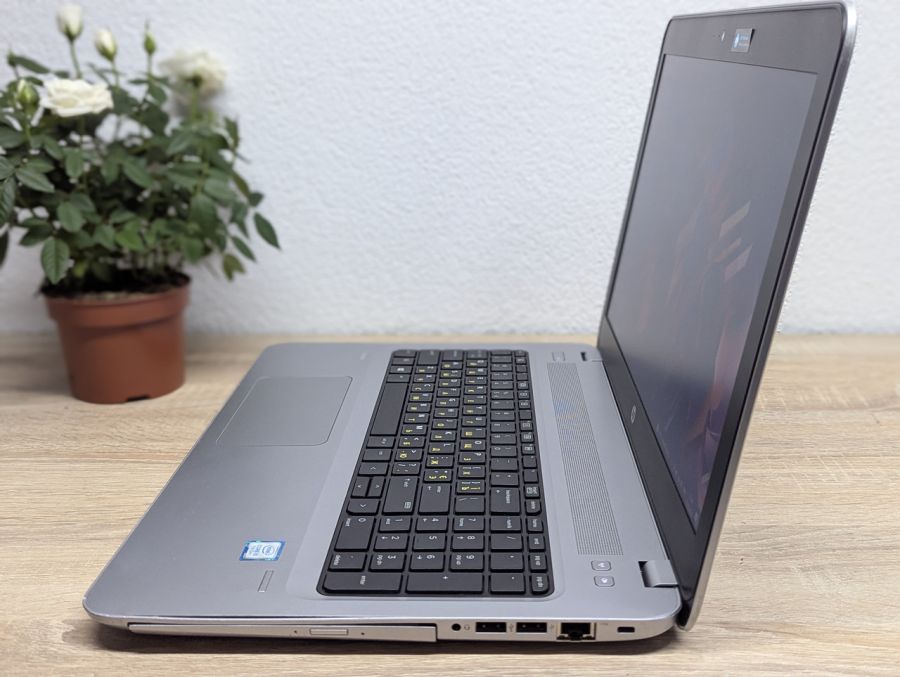 Уцінка! Ноутбук Б/В HP ProBook 450 G4, Intel Core i5-7200U, DDR4 8 GB, SSD 128GB, 15.6" HD
