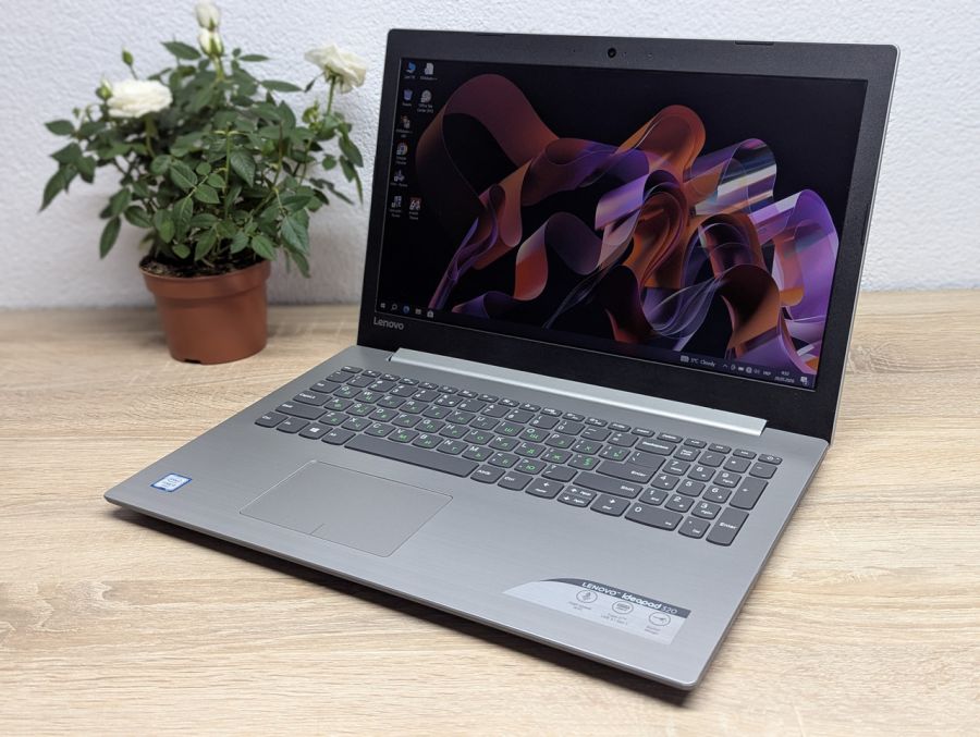Уцінка! Ноутбук Б/В Lenovo IdeaPad 320-15ISK, Intel Core i3-6006U, DDR4 8 GB, SSD 128GB, 15.6" Full HD