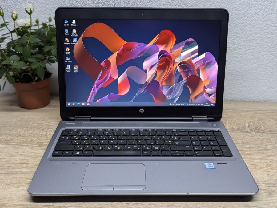 Уцінка! Ноутбук Б/В HP ProBook 650 G3, Intel Core i5-7200U, DDR4 8 GB, SSD 128GB, 15.6" Full HD