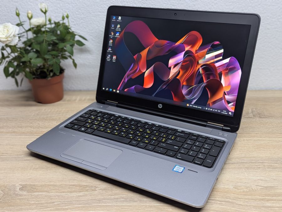 Уцінка! Ноутбук Б/В HP ProBook 650 G3, Intel Core i5-7200U, DDR4 8 GB, SSD 128GB, 15.6" Full HD