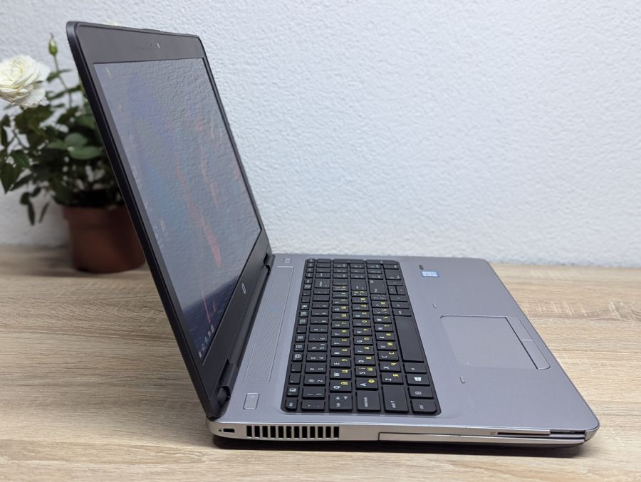 Уцінка! Ноутбук Б/В HP ProBook 650 G3, Intel Core i5-7200U, DDR4 8 GB, SSD 128GB, 15.6" Full HD