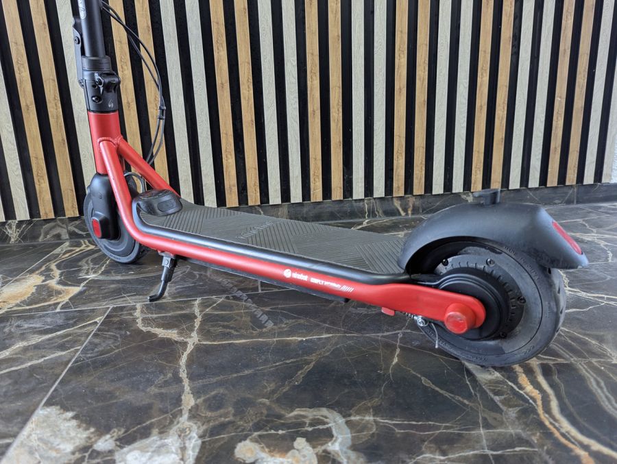 Б/В Електросамокат Ninebot eKickScooter ZING C15E