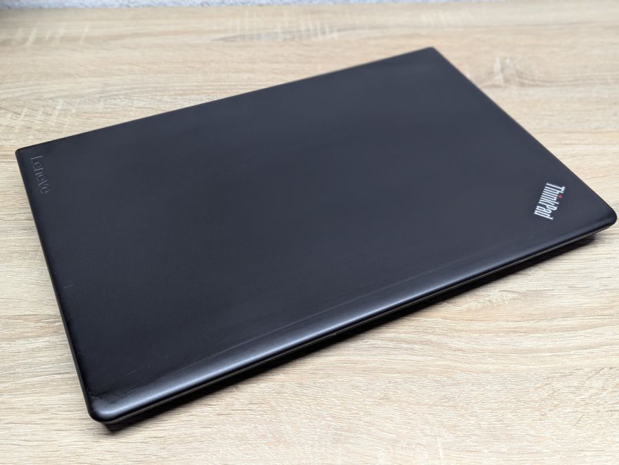 Уцінка! Ноутбук Б/В Lenovo ThinkPad E570, Intel Core i3-7100U, DDR4 8 GB, SSD 128GB, 15.6" HD [ProductHub SKU L461]