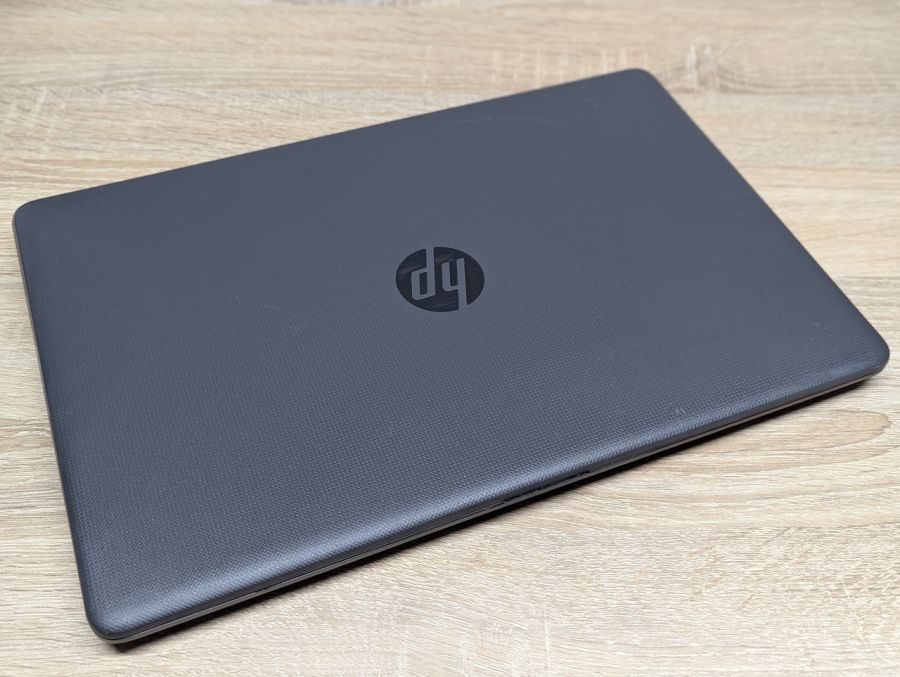 Ноутбук Б/В HP 250 G6, Intel Core i3-7020U, DDR4 8 GB, SSD 128GB, 15.6" HD
