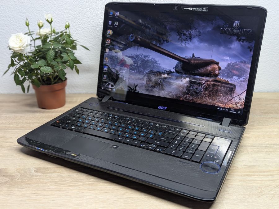 Ноутбук Б/В Acer Aspire 8942G, Intel Core i3-330M, DDR4 8 GB, SSD 128GB + HDD 320GB, Radeon HD 5000, 17" Full HD