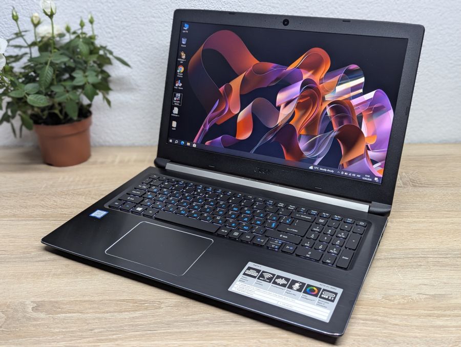 Уцінка! Ноутбук Б/В Acer Aspire A515-51, Intel Core i5-7200U, DDR4 8 GB, SSD 128GB, 15.6" Full HD