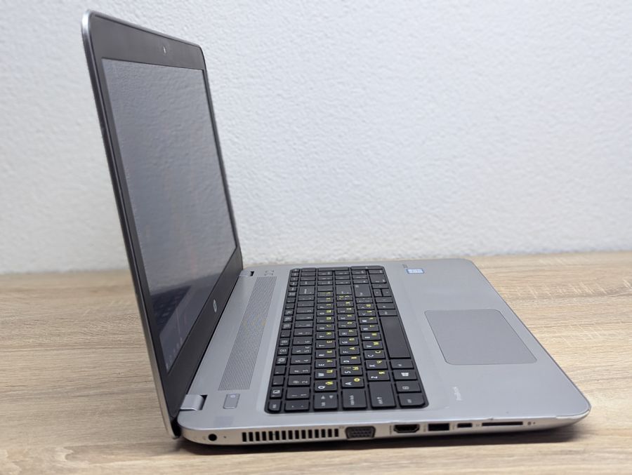Уцінка! Ноутбук Б/В HP ProBook 450 G4, Intel Core i5-7200U, DDR4 8 GB, SSD 128GB, 15.6" Full HD