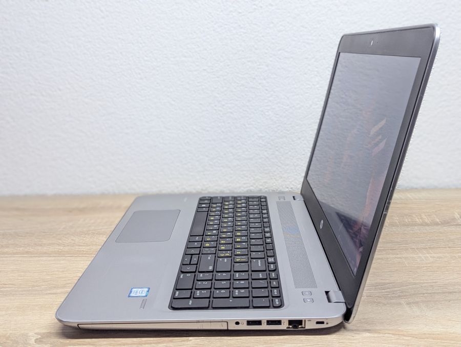 Уцінка! Ноутбук Б/В HP ProBook 450 G4, Intel Core i5-7200U, DDR4 8 GB, SSD 128GB, 15.6" Full HD