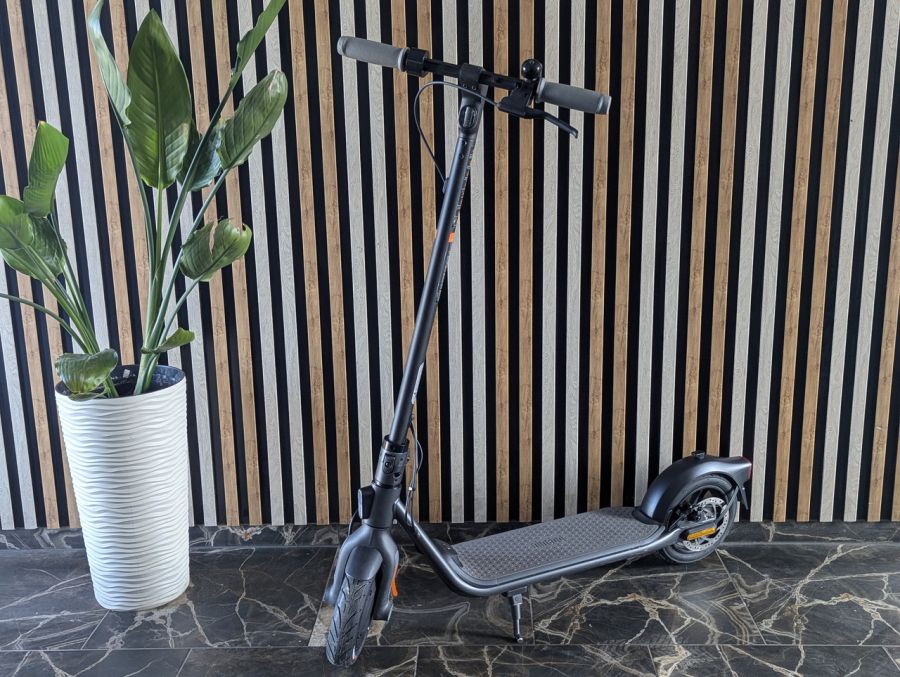 Б/В Електросамокат Segway Ninebot KickScooter F25E II