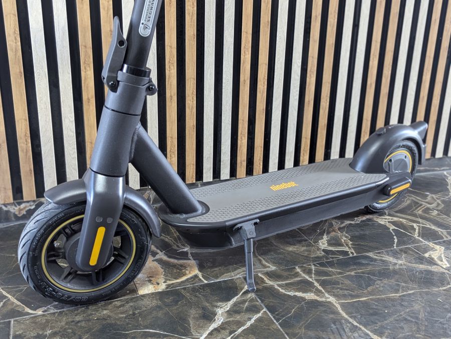 Б/В Електросамокат Ninebot KickScooter MAX G30E II