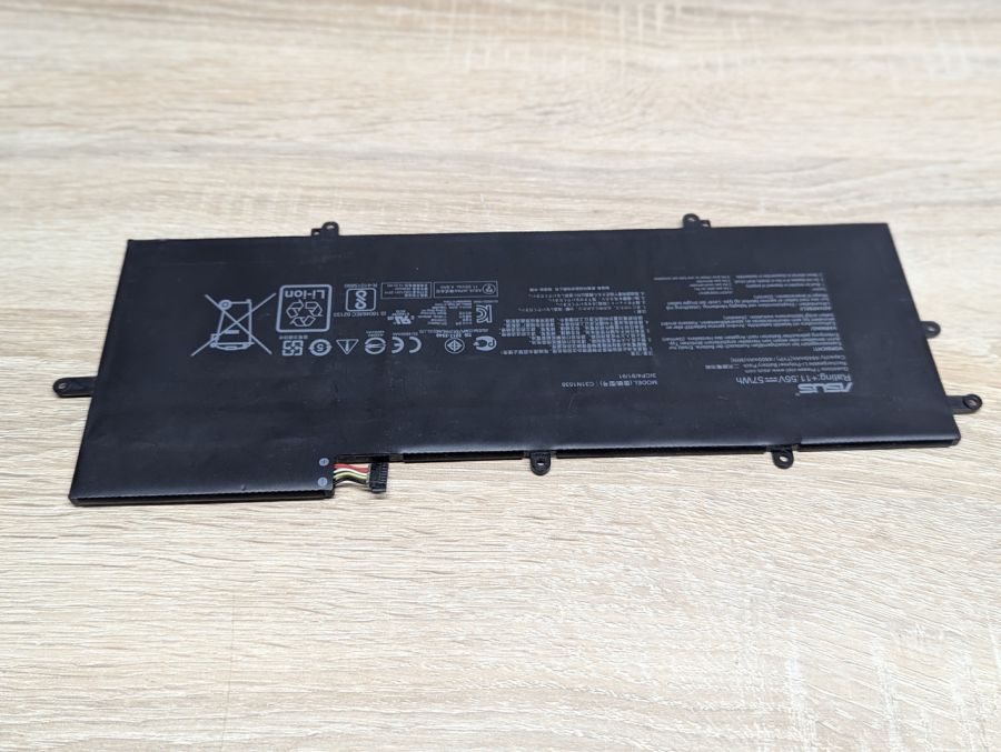 Б/В Оригінальна акумуляторна батарея Asus C31N1538