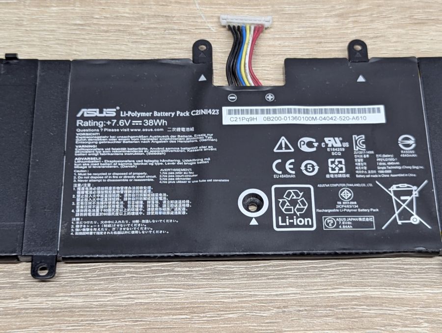 Б/В Оригінальна акумуляторна батарея Asus C21N1423