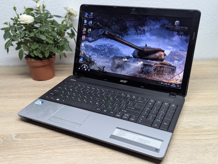 Ноутбук Б/В Acer Aspire E1-531, Intel Pentium B960, DDR3 8 GB, HDD 500GB, 15.6" HD