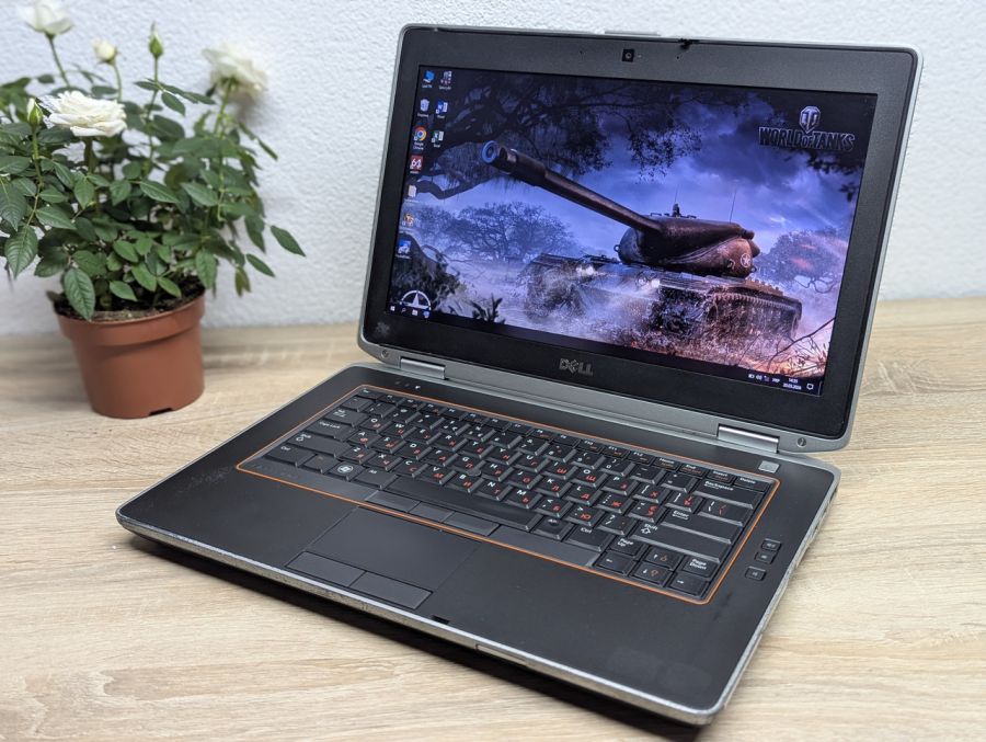 Уцінка! Ноутбук Б/В Dell Latitude E6420, Intel Core i5-2520M, DDR3, SSD 128GB, 15.6" HD