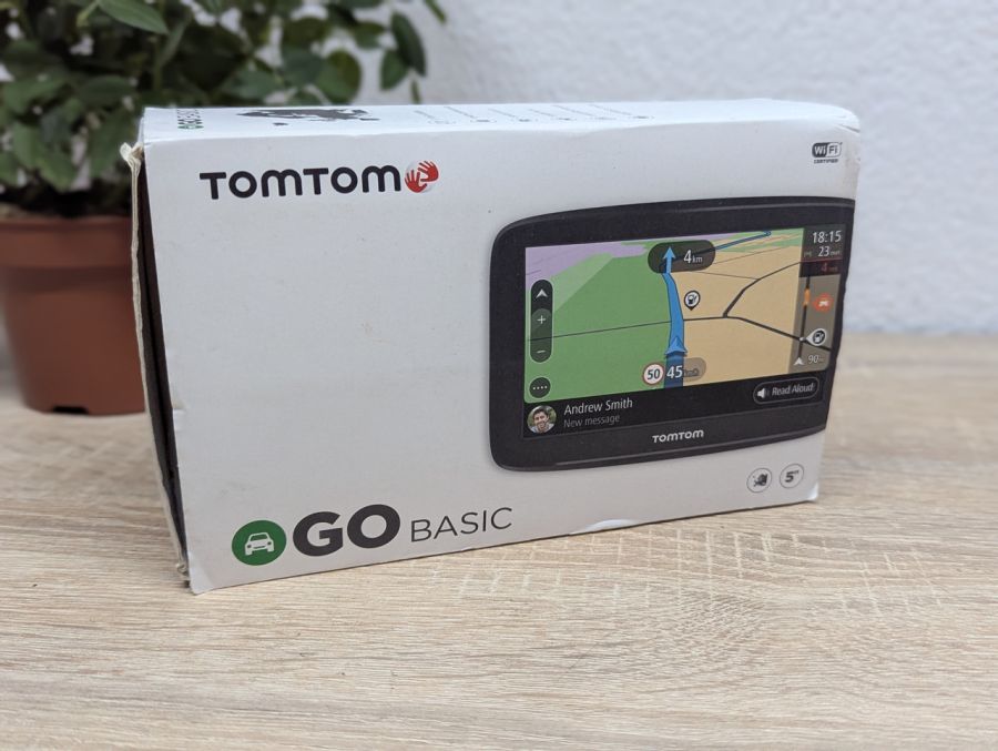 Новий Автомобільний GPS-навігатор TomTom GO Basic