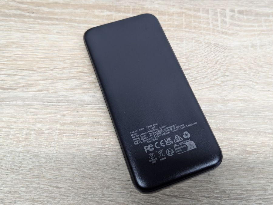 Новий Павербанк 10 000 мАг 37 Вт·год TJ-2407