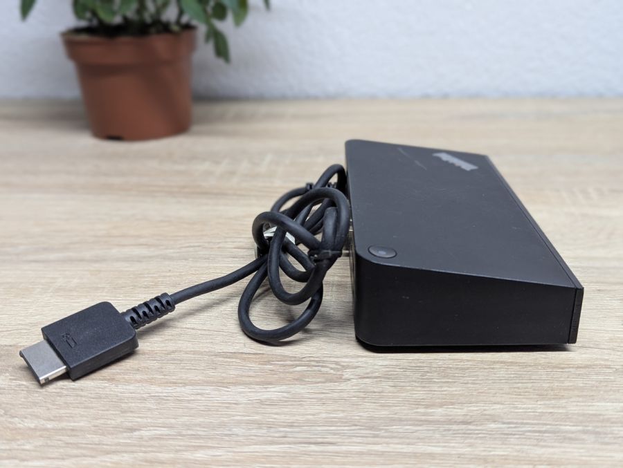 Б/В Док-станція Lenovo ThinkPad OneLink+ Dock DU9047S1