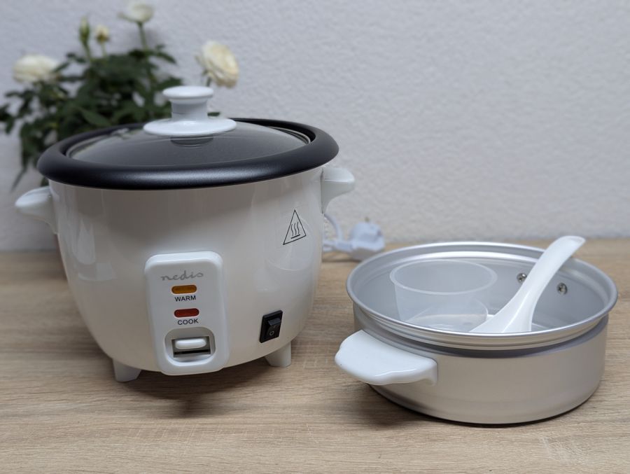 Новий Електрична рисоварка Nedis KARC06WT 600мл