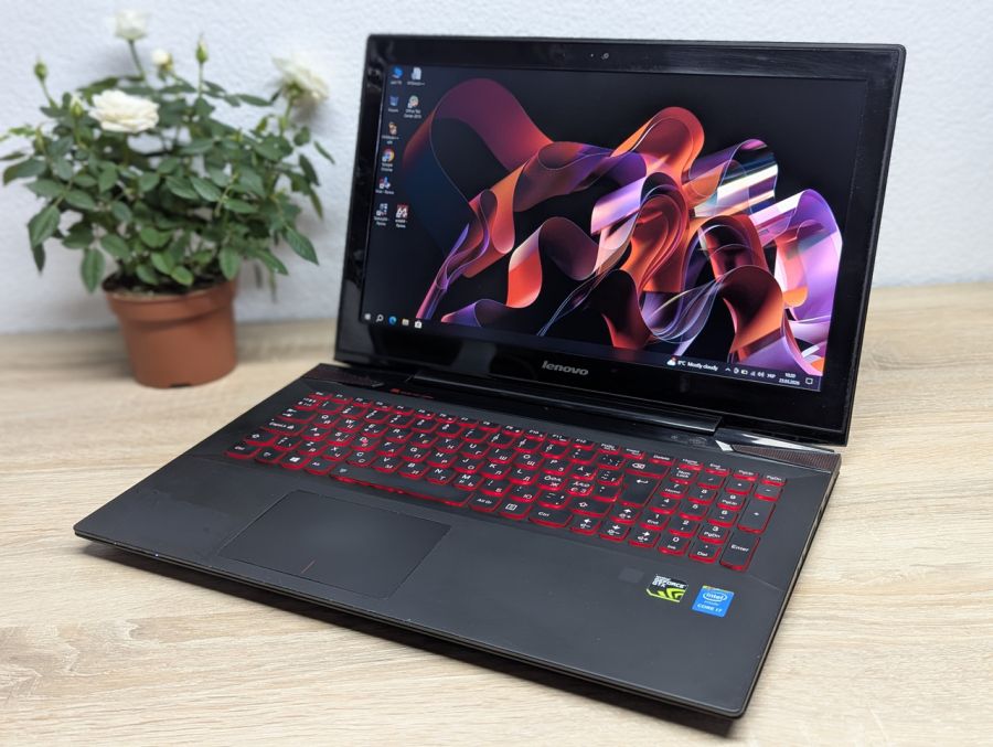Уцінка! Ноутбук Б/В Lenovo IdeaPad Y50-70, Intel Core i7-4210HQ, DDR3 16 GB, SSD 360GB, NVIDIA GeForce GTX 960M 4Gb, 15.6" Full HD