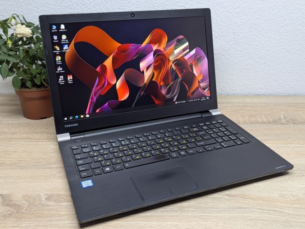 Ноутбук Б/В Toshiba Satellite Pro A50-E-1DD, Intel Core i5-8250U, DDR4 8 GB, SSD 128GB, 15.6" Full HD
