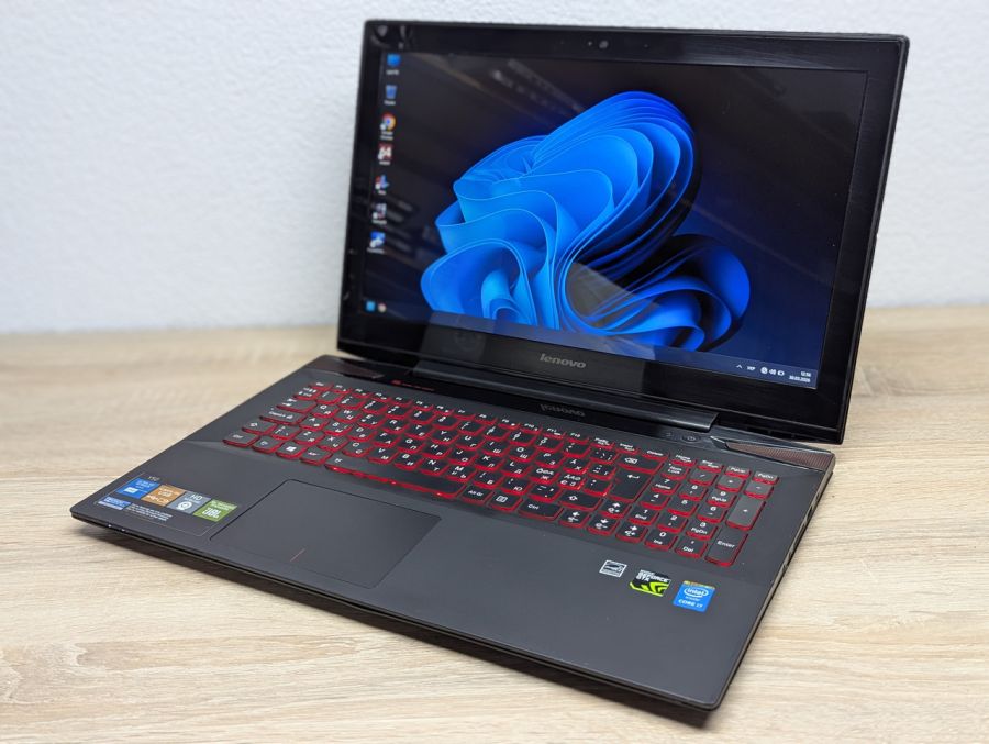 Ноутбук Б/В Lenovo IdeaPad Y50-70, Intel Core i7-4710HQ, DDR3 16 GB, SSD 512GB, NVIDIA GeForce GTX 860M 2Gb, 15.6" Full HD