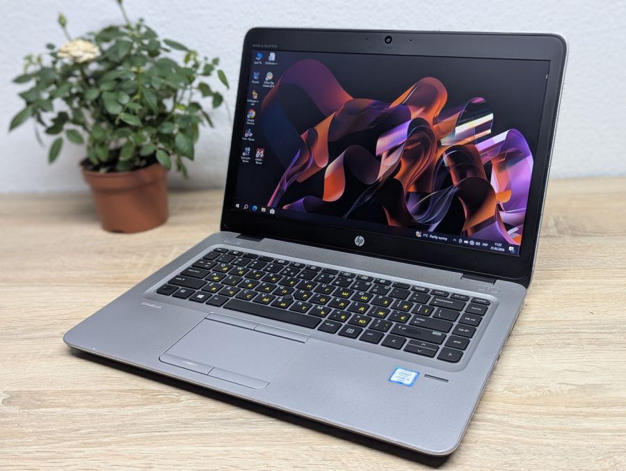 Уцінка! Ноутбук Б/В HP EliteBook 840 G3, Intel Core i5-6200U, DDR4 8 GB, SSD 128GB, 14" HD