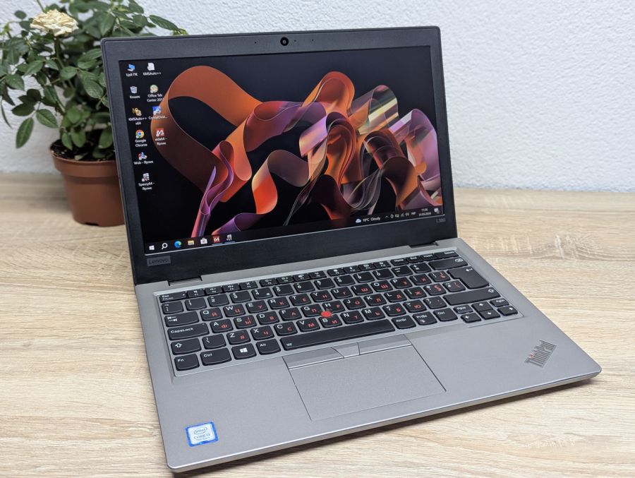 Ноутбук Б/В Lenovo ThinkPad L380, Intel Core i3-7020U, DDR4 8 GB, SSD 128GB, 13" Full HD
