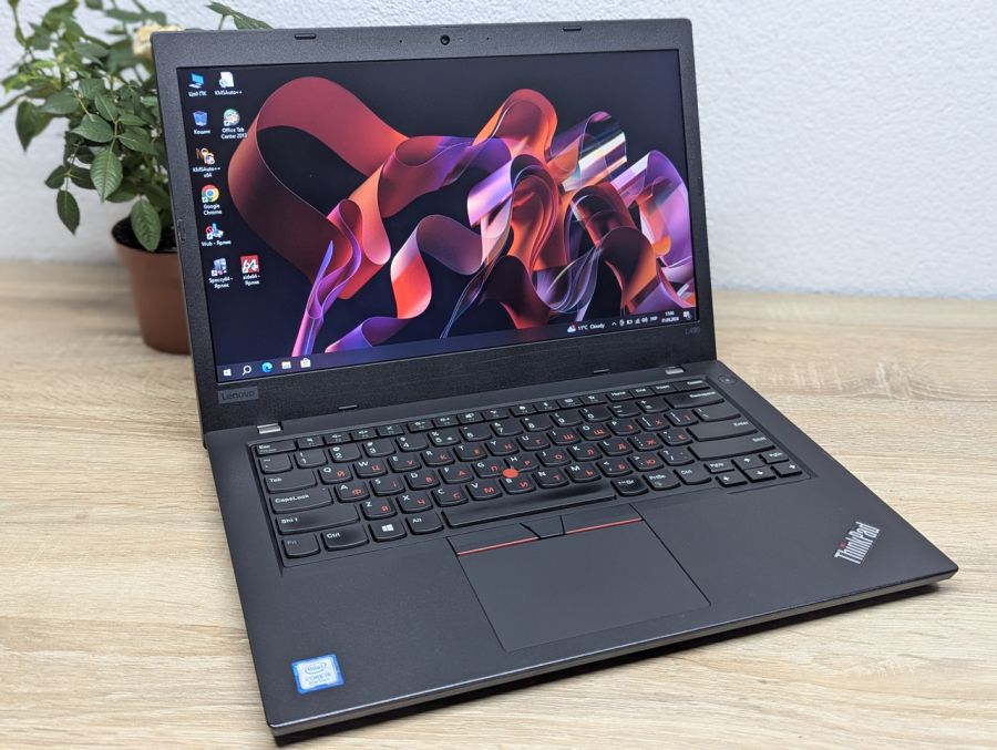 Ноутбук Б/В Lenovo ThinkPad L490, Intel Core i5-8265U, DDR4 8 GB, SSD 256GB, 14" UHD