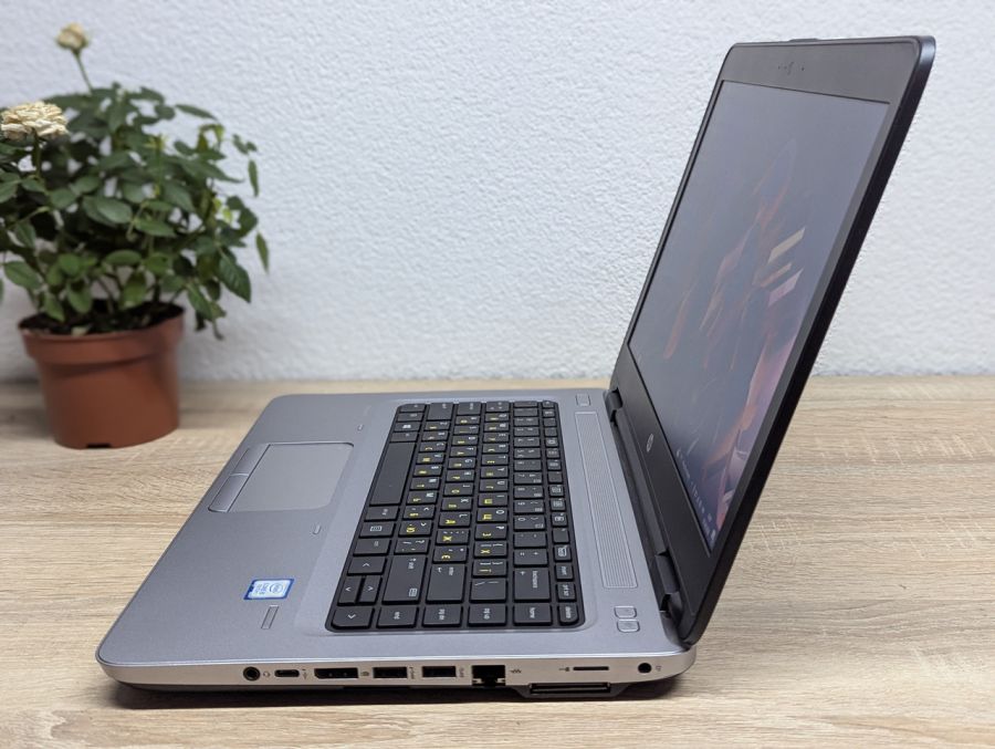 Ноутбук Б/В HP ProBook 640 G3, Intel Core i5-7200U, DDR3 8 GB, SSD 128GB, 14" HD