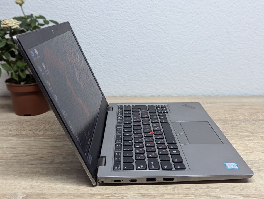 Уцінка! Ноутбук Б/В Lenovo ThinkPad L380, Intel Core i3-7020U, DDR4 8 GB, SSD 256GB, 13" Full HD
