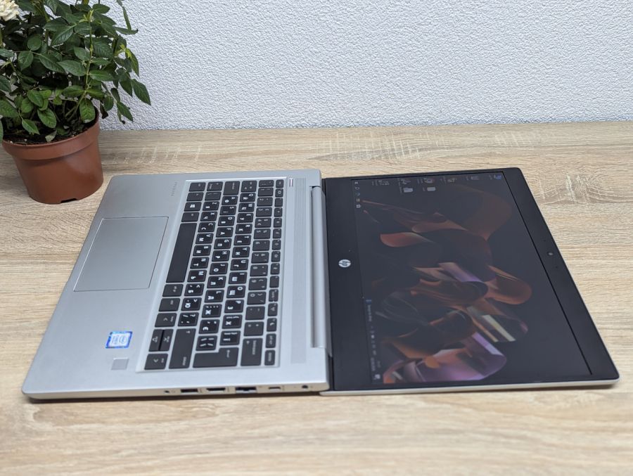Уцінка! Ноутбук Б/В HP ProBook 430 G6, Intel Core i5-8265U, DDR4 8 GB, SSD 256GB, 13" Full HD [ProductHub SKU HP828]