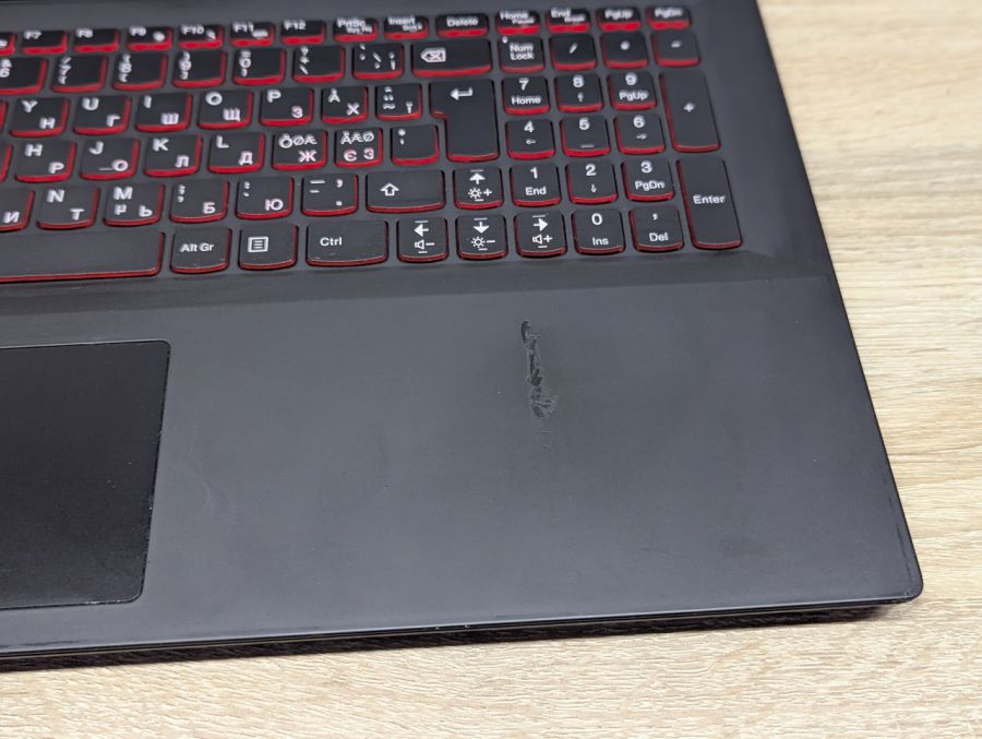 Уцінка! Ноутбук Б/В Lenovo IdeaPad Y50-70, Intel Core i7-4720HQ, DDR3 16 GB, SSD 360GB, NVIDIA GeForce GTX 960M 2Gb, 15.6" Full HD