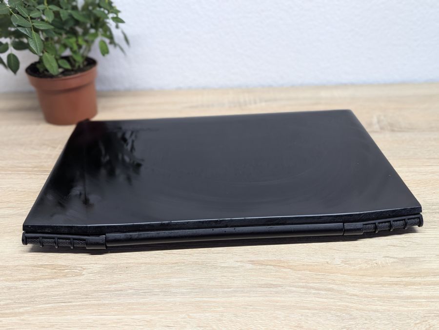 Уцінка! Ноутбук Б/В Lenovo IdeaPad Y50-70, Intel Core i7-4720HQ, DDR3 16 GB, SSD 360GB, NVIDIA GeForce GTX 960M 2Gb, 15.6" Full HD