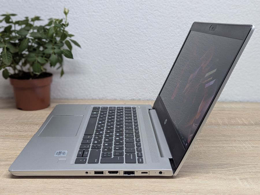 Уцінка! Ноутбук Б/В HP ProBook 430 G7, Intel Core i5, DDR4 8 GB, SSD 256GB, 13" Full HD