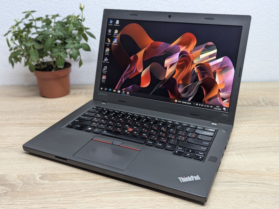 Уцінка! Ноутбук Б/В Lenovo ThinkPad T460P, Intel Core i7-6700HQ, DDR4 8 GB, SSD 128GB, NVIDIA GeForce 940MX 2Gb, 14" Full HD