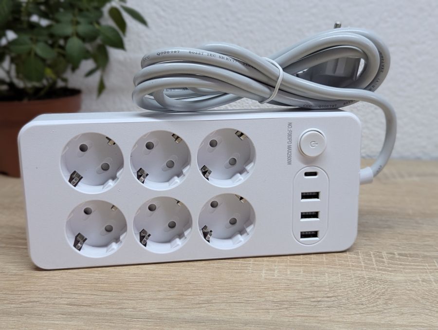 Новий Мережевий фільтр-подовжувач GD 3000W