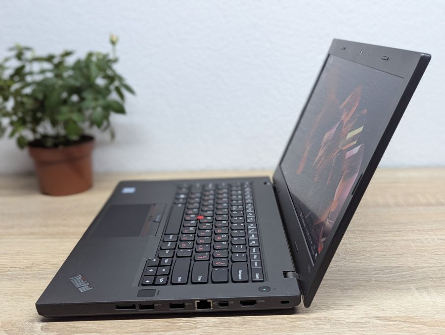 Уцінка! Ноутбук Б/В Lenovo ThinkPad T460P, Intel Core i5-6300HQ, DDR4 8 GB, SSD 128GB, 14" Full HD