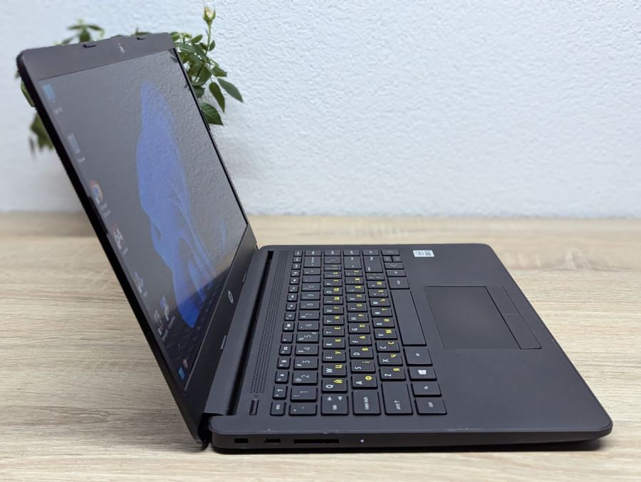 Ноутбук Б/В HP Laptop 14, Intel Core i3-10110U, DDR4 16 GB, SSD 256GB, 14" Full HD [ProductHub SKU HP836]