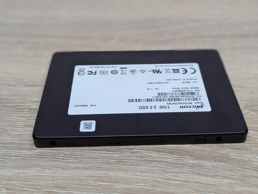 Б/В SSD Micron 1100 256 ГБ 2.5"