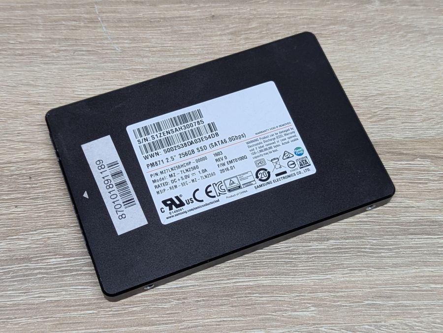 Б/В SSD Samsung PM871 256 ГБ 2.5"